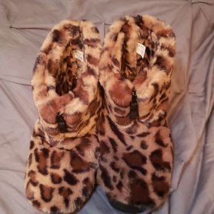 Slippers
